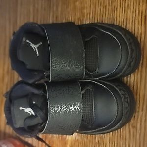 Kids shoes